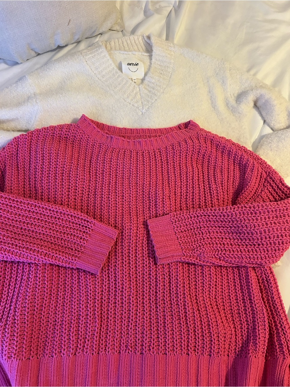 aerie Cream and AE Hot Pink V-Neck Sweaters (2-Pack)